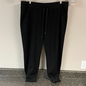 3/5  athletic works black joggers sweatpants 1x drawstring and pockets 16/18w